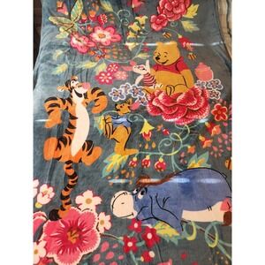 Vera Bradley Winnie The Pooh Plush Throw Blanket Disney 100 Piglet Tigger Eeyore